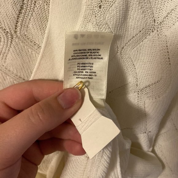 Aritzia Wilfred Dainty Cardigan - Picture 4 of 4